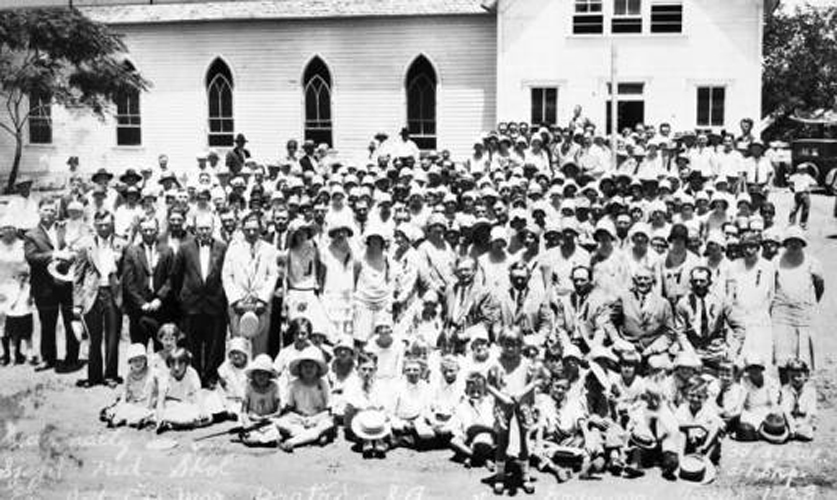 Hand-labeled photograph of the 17th Sunday School Convention held at Granger Brethren Church in 1928.